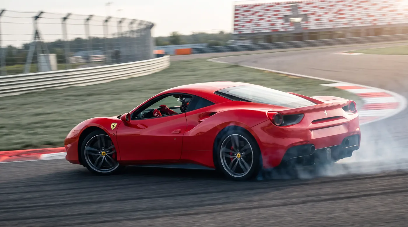 Ferrari 488 GTB на трассе
